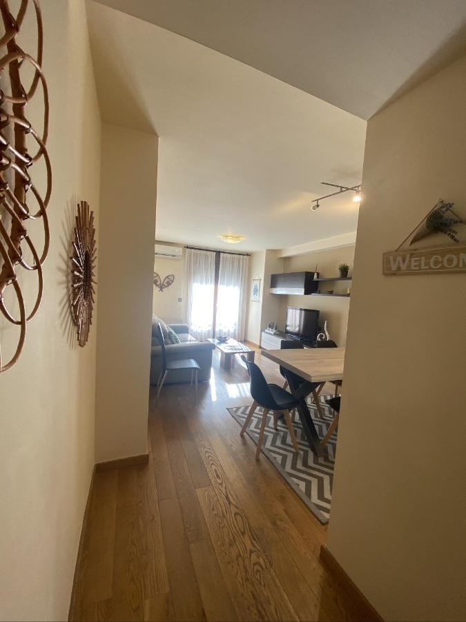 Apartament Neret I Сор Екстер'єр фото